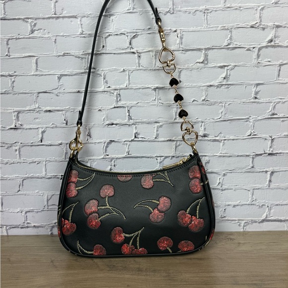 NWT Coach Teri Shoulder Bag With Cherry Print CCZ16 Gold/Black - Picture 2 of 16
